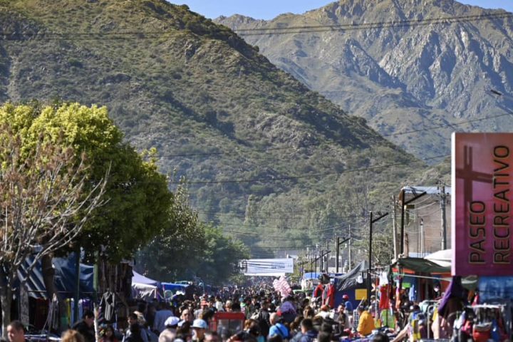 484072316_1115119660659583_6082203145795920770_n